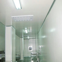 機制彩鋼凈化板和手工彩鋼板有哪些區(qū)別?